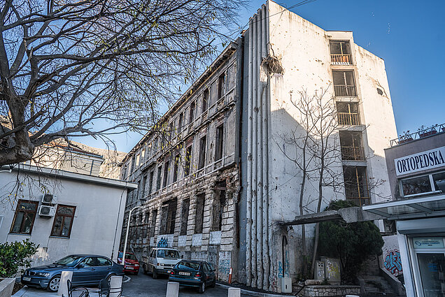 Zerschossenes Gebäude in Mostar